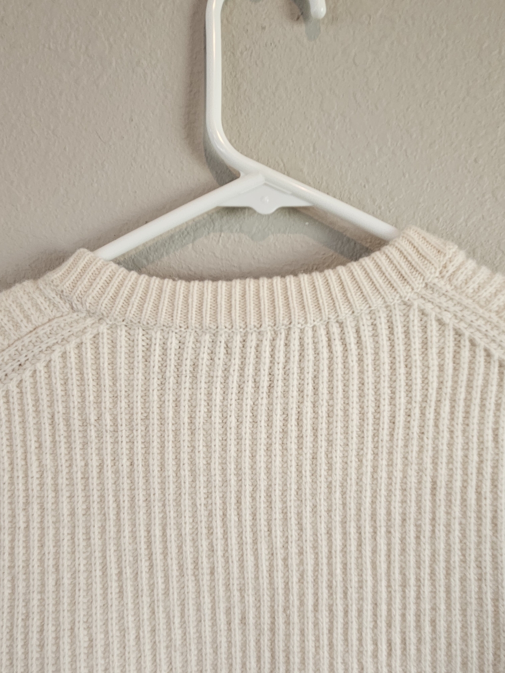 *SALE* Theory Ivory Ribbed Crewneck Sweater - Picture 6 of 13